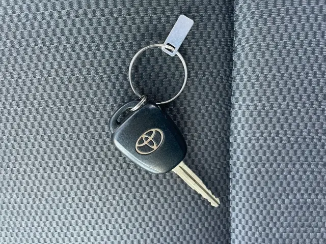 トヨタ ハイエースバン QDF-GDH206K改(4WD)の写真25