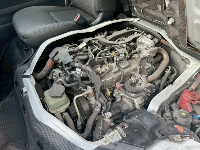 トヨタ ハイエースバン QDF-GDH206V(4WD)の写真20