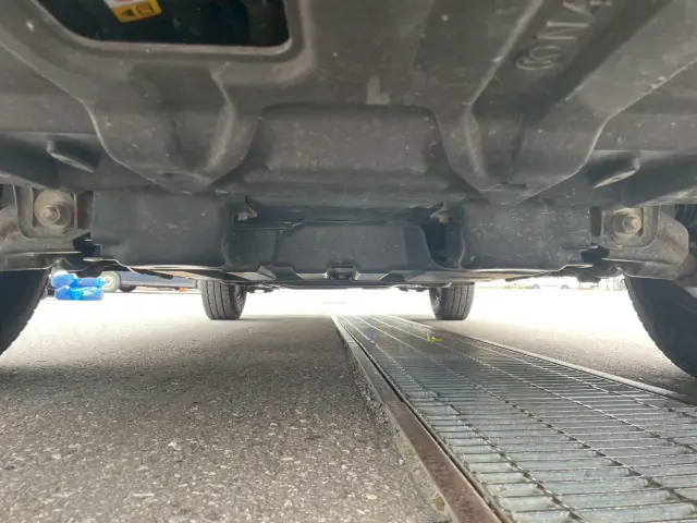 トヨタ ハイエースバン QDF-GDH206V(4WD)の写真24
