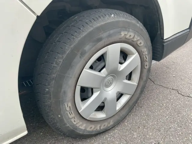 トヨタ ハイエースバン LDF-KDH206V(4WD)の写真19