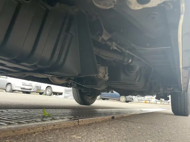 トヨタ ハイエースバン LDF-KDH206V(4WD)の写真23