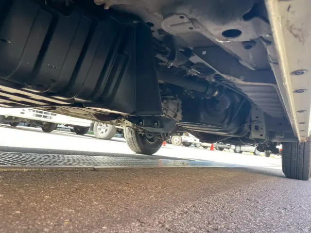 トヨタ ハイエースバン LDF-KDH206V(4WD)の写真21