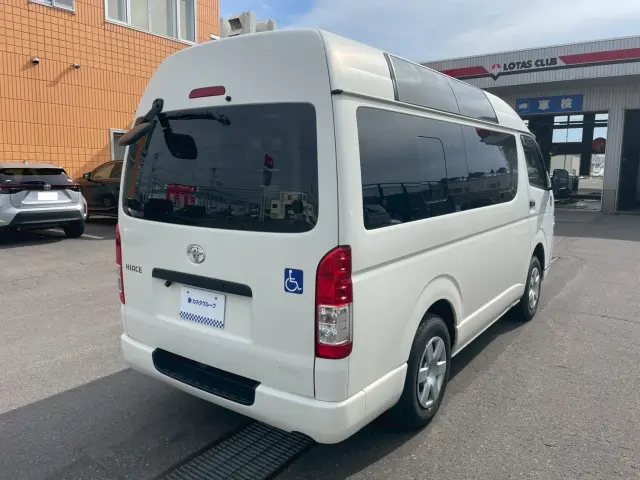 トヨタ ハイエースバン LDF-KDH206K改(4WD)の写真3