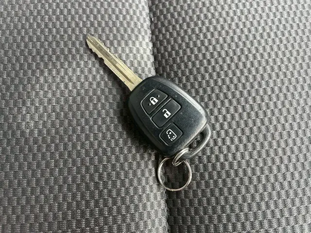 トヨタ ハイエースバン LDF-KDH206K改(4WD)の写真26