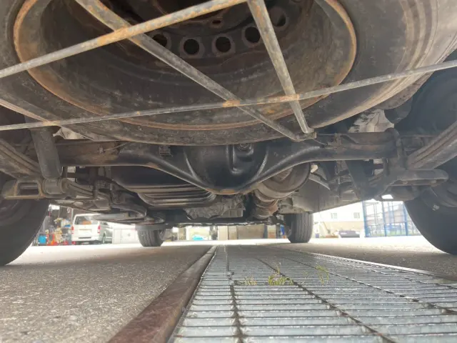 トヨタ ハイエースバン LDF-KDH206K改(4WD)の写真33