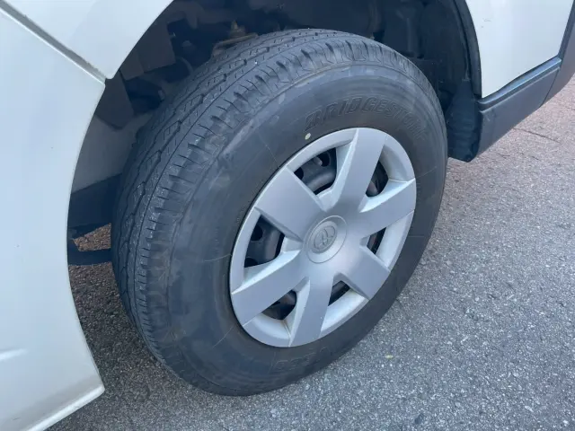 トヨタ ハイエースバン LDF-KDH206V(4WD)の写真19