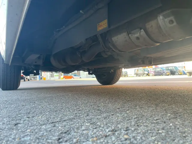 トヨタ ハイエースバン LDF-KDH206V(4WD)の写真23