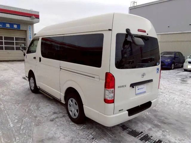 トヨタ ハイエースバン QDF-GDH206K改(4WD)の写真4