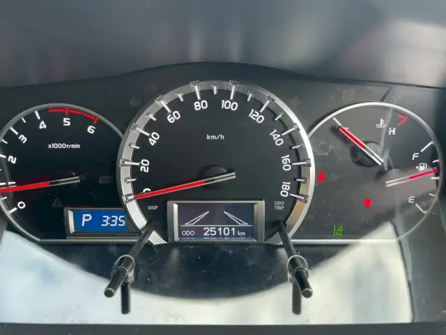 トヨタ ハイエースバン QDF-GDH206K改(4WD)の写真22