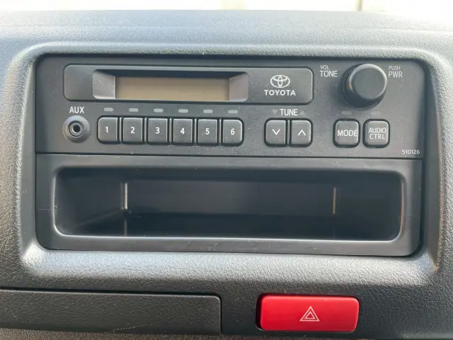 トヨタ ハイエースバン QDF-GDH206K改(4WD)の写真24