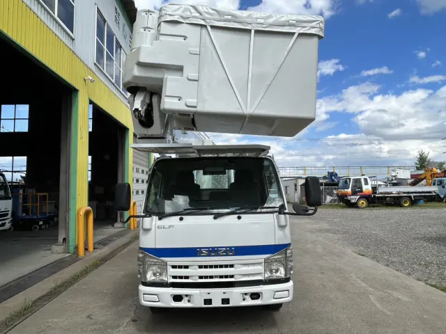 いすゞ エルフ PDG-NKR85YN(2WD)の写真7