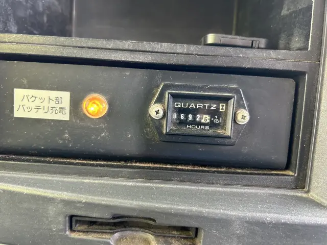 いすゞ エルフ PDG-NKR85YN(2WD)の写真22