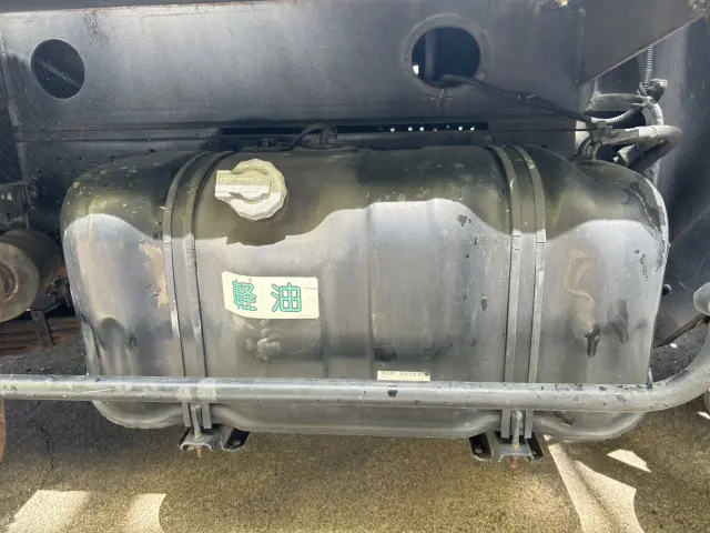 いすゞ エルフ PDG-NKR85YN(2WD)の写真28