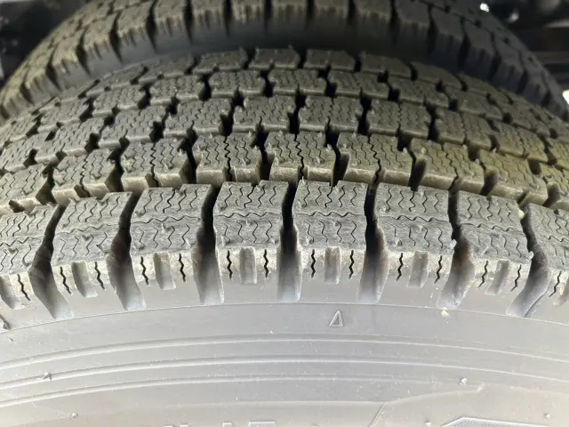 いすゞ エルフ PDG-NKR85YN(2WD)の写真32