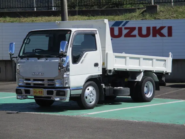 いすゞ エルフ BDG-NKR85AD(2WD)の写真1