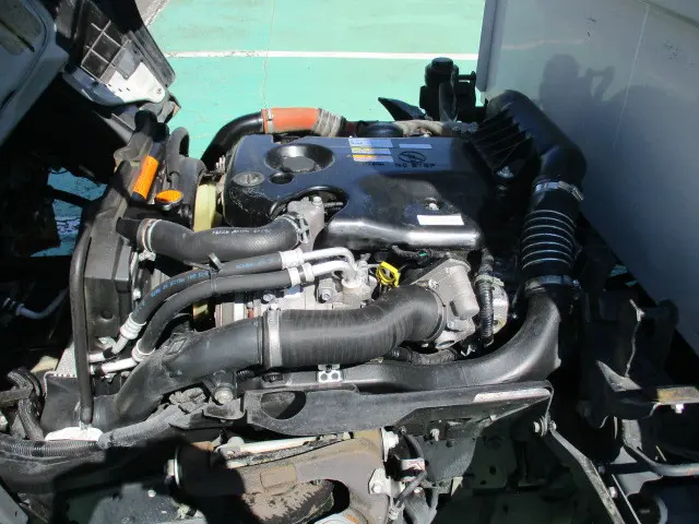 いすゞ エルフ BDG-NKR85AD(2WD)の写真21