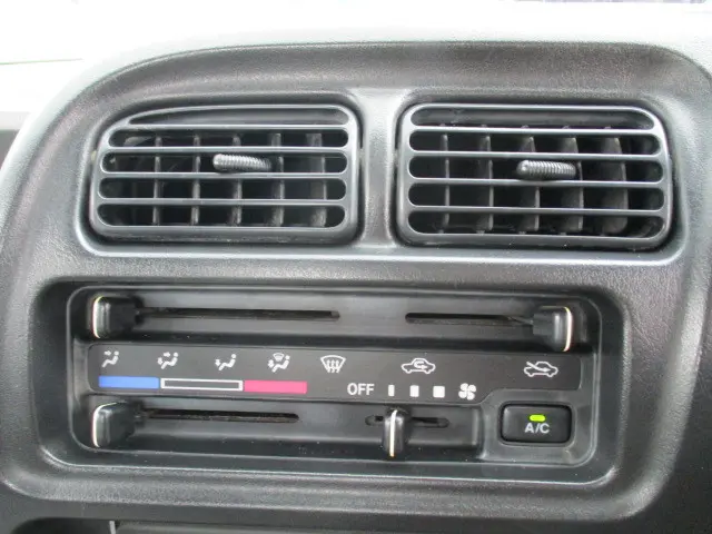 スズキ キャリイ GD-DB52T(4WD)の写真29