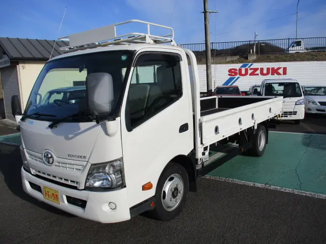 トヨタ トヨエース SKG-XZC710(2WD)の写真13