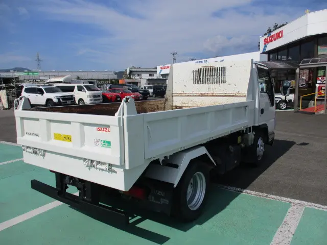 いすゞ エルフ BDG-NKR85AN(2WD)の写真14