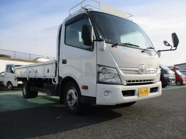 トヨタ トヨエース SKG-XZC710(2WD)の写真19