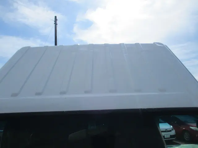 いすゞ エルフ BDG-NKR85AN(2WD)の写真29