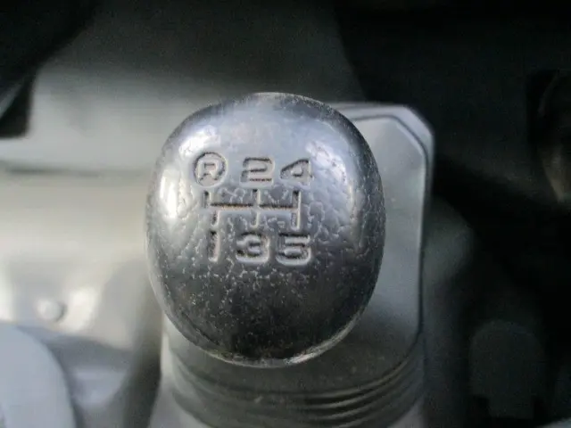 トヨタ トヨエース SKG-XZC710(2WD)の写真33