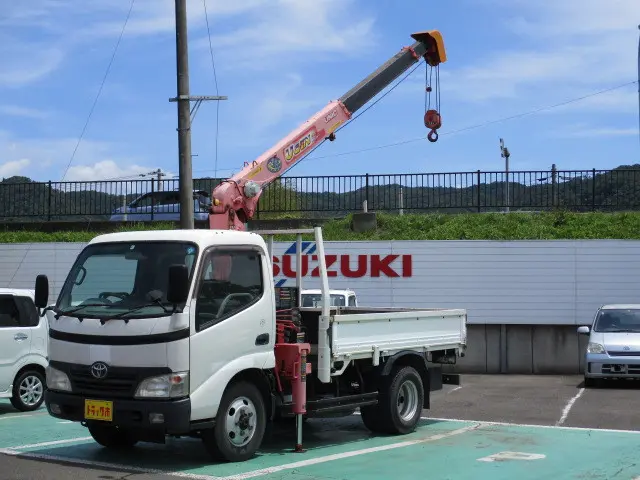 トヨタ ダイナ BDG-XZU378(4WD)の写真1