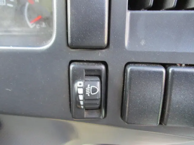 日産 アトラス BKG-ALR85AR(2WD)の写真27