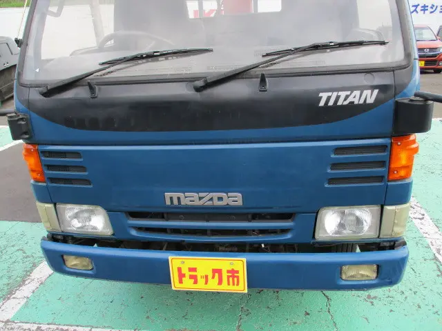 マツダ タイタン KC-WG61T(2WD)の写真15