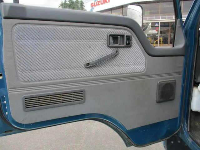 マツダ タイタン KC-WG61T(2WD)の写真33