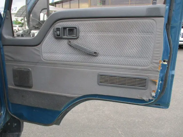 マツダ タイタン KC-WG61T(2WD)の写真34