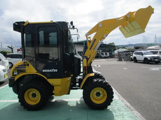 KOMATSU ホイールローダー WA30-6EO WA30-6EO の写真5