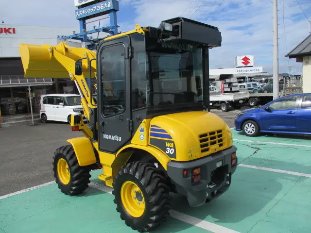 KOMATSU ホイールローダー WA30-6EO WA30-6EO の写真8