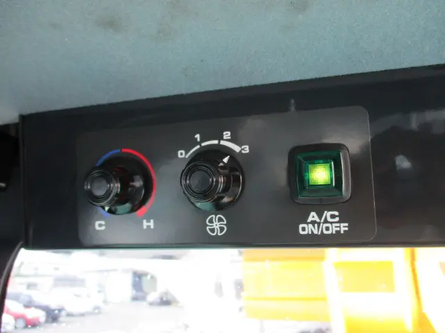 KOMATSU ホイールローダー WA30-6EO WA30-6EO の写真24