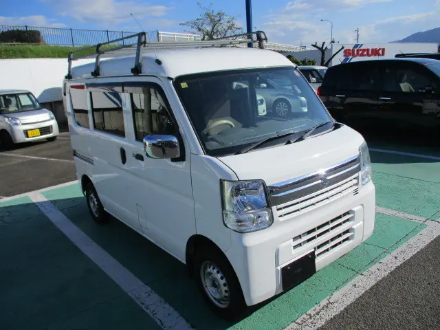 スズキ エブリイ HBD-DA17V(4WD)の写真4