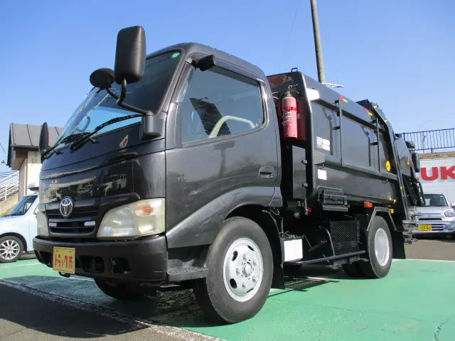 トヨタ ダイナ BDG-XZU304A(2WD)の写真12