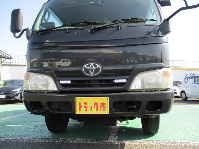 トヨタ ダイナ BDG-XZU304A(2WD)の写真13