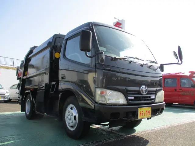 トヨタ ダイナ BDG-XZU304A(2WD)の写真17