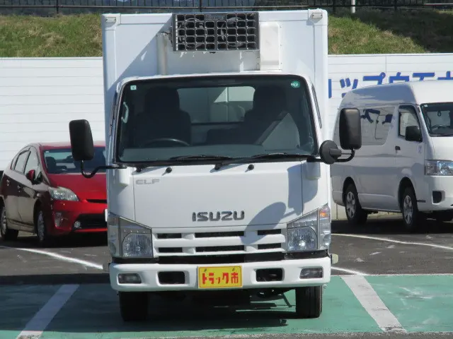 いすゞ エルフ BKG-NJS85AN(4WD)の写真3
