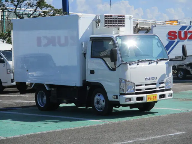 いすゞ エルフ BKG-NJS85AN(4WD)の写真4
