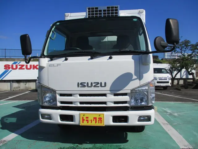 いすゞ エルフ BKG-NJS85AN(4WD)の写真13