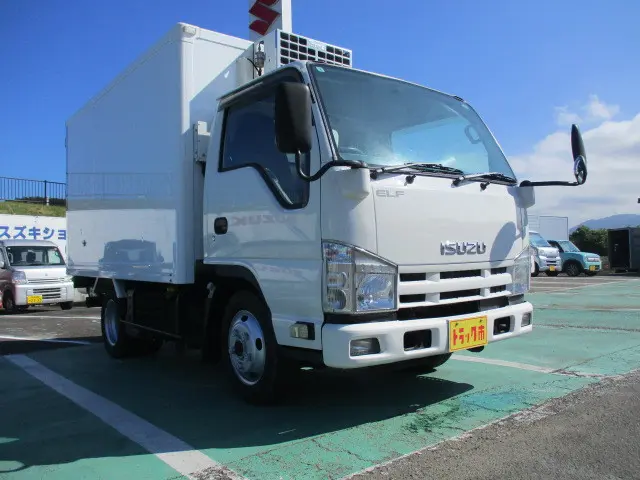 いすゞ エルフ BKG-NJS85AN(4WD)の写真14