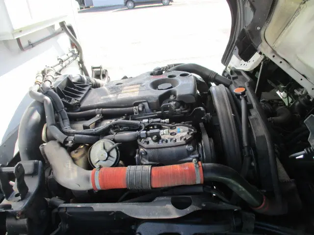 いすゞ エルフ BKG-NJS85AN(4WD)の写真30