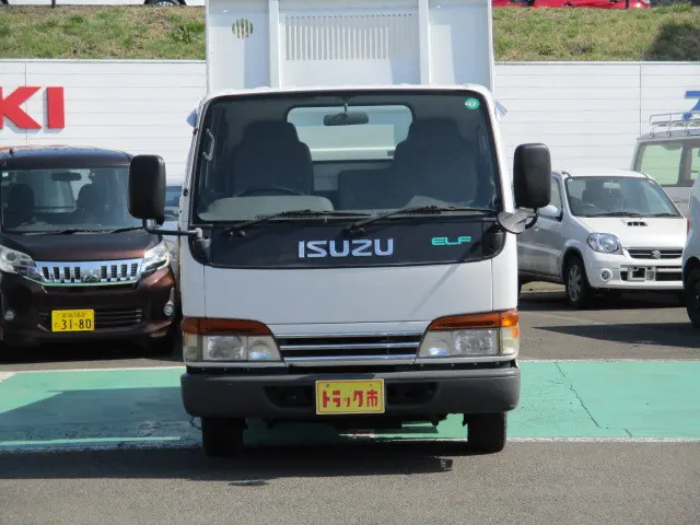 いすゞ エルフ KK-NKR71ED(2WD)の写真3