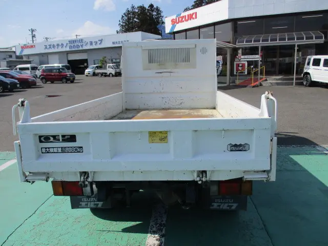 いすゞ エルフ KK-NKR71ED(2WD)の写真11