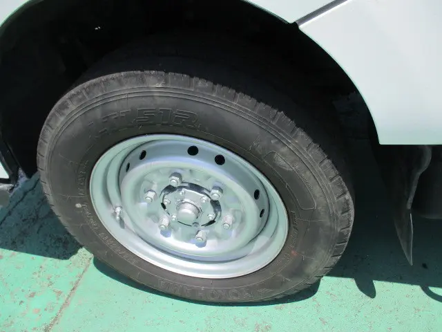 日産 アトラス SDG-SZ5F24(4WD)の写真20