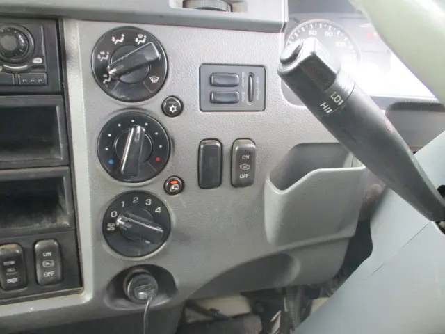 三菱 ファイター PDG-FK72FY(2WD)の写真45