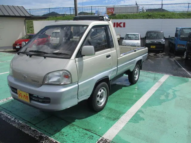 トヨタ タウンエーストラック GC-KM80(4WD)の写真10