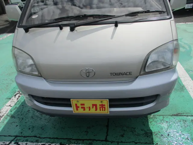 トヨタ タウンエーストラック GC-KM80(4WD)の写真13