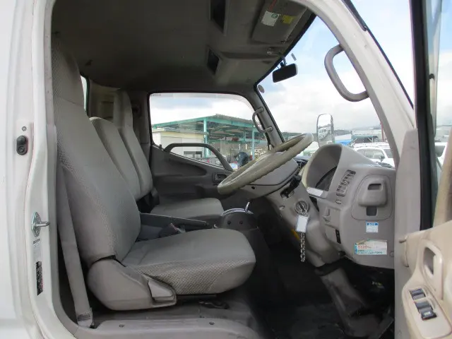 日野 デュトロ PB-XZU401(2WD)の写真23